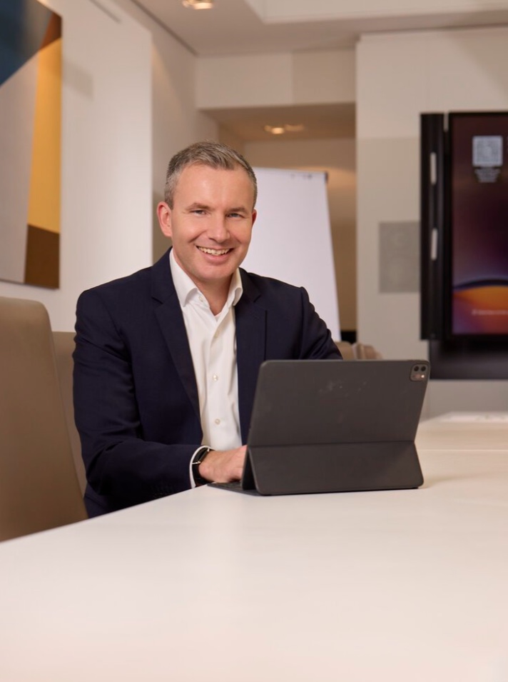 Porträt Mietglied der Geschäftsführung INTREAL Solutions, Christian Schmidt