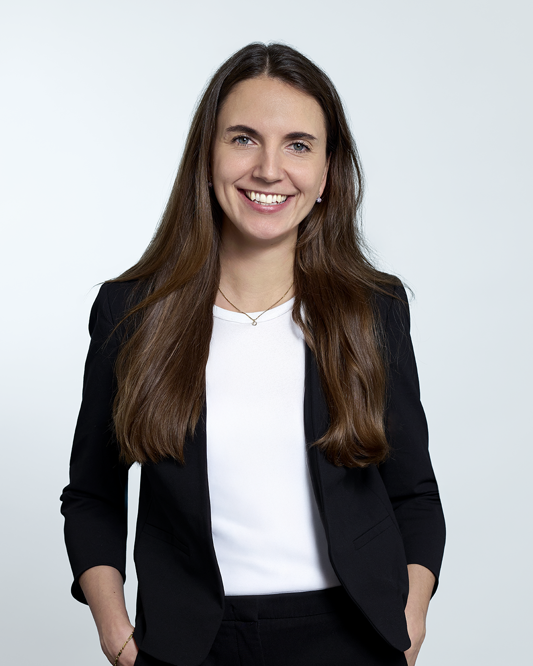 Portrait Julia Eickmeyer Director Client Relationship Management